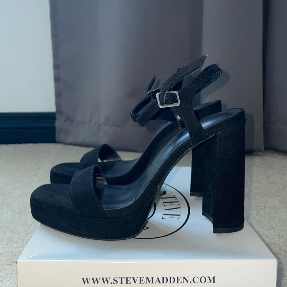 Pull and Bear Platform Chunky heels